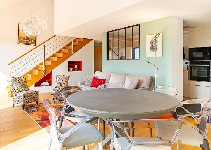 Au Fil De L'erdre - Spacieux Appt Avec Terrasse アパート